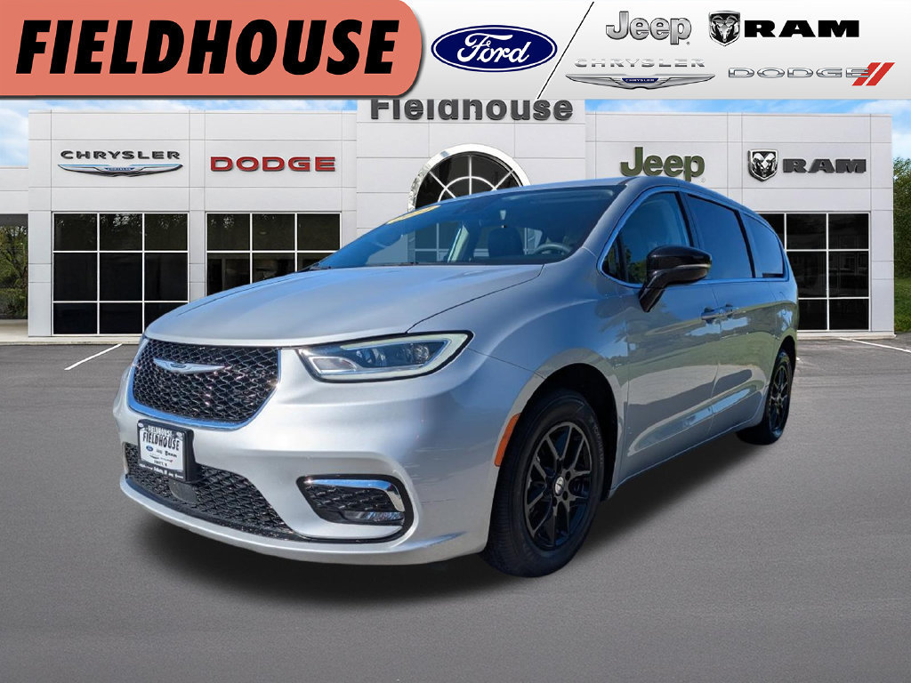Used 2024 Chrysler Pacifica Touring-L FWD image 1