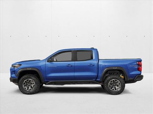 New 2026 Chevrolet Colorado ZR2 w/ ZR2 Bison Edition image 3