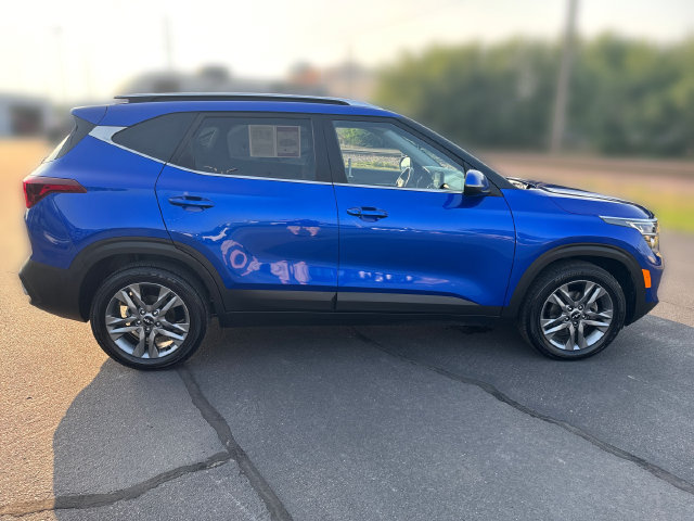 Used 2023 Kia Seltos S FWD image 6
