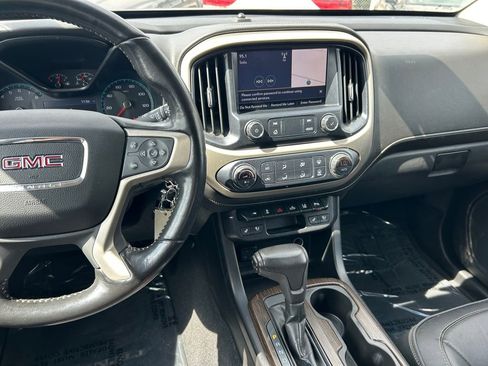 Used 2019 GMC Canyon Denali image 17