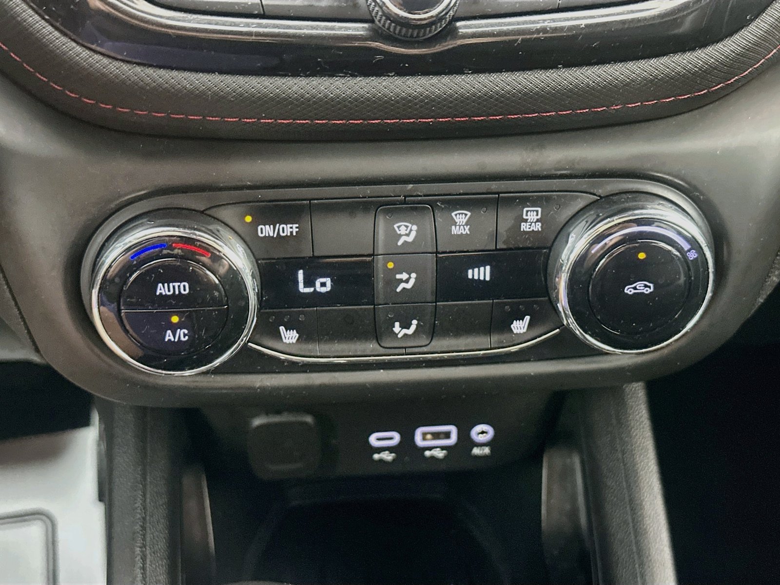 Used 2023 Chevrolet TrailBlazer RS w/ Convenience Package FWD image 15