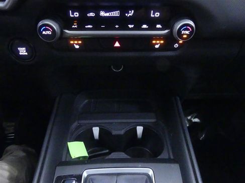 Used 2025 MAZDA CX-50 AWD 2.5 S w/ Preferred Package image 13