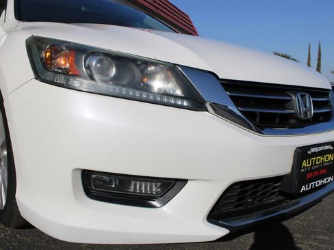 Used 2014 Honda Accord EX image 5