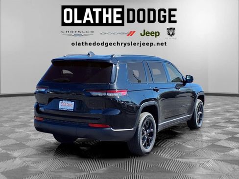 New 2025 Jeep Grand Cherokee L Altitude AWD/4WD image 29