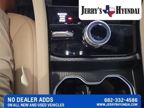 Used 2026 Jeep Grand Cherokee L Limited AWD/4WD image 14
