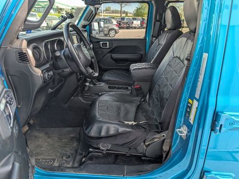 Used 2020 Jeep Wrangler Unlimited Sport AWD/4WD image 2