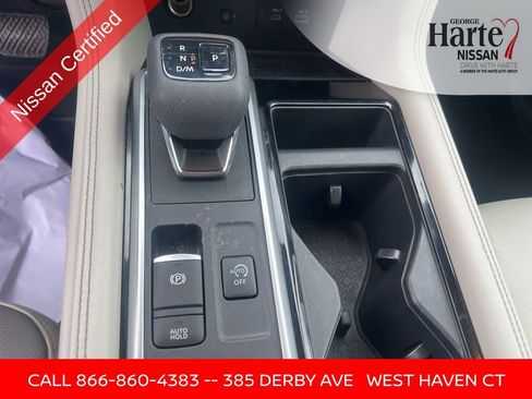 Certified 2022 Nissan Pathfinder Platinum image 59