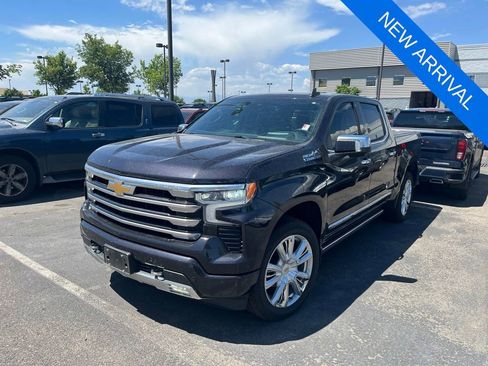 Used 2023 Chevrolet Silverado 1500 High Country w/ High Country Premium Package AWD/4WD image 1