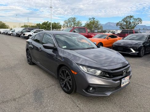 Used 2021 Honda Civic Sport image 2