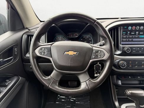 Used 2018 Chevrolet Colorado LT w/ LT Convenience Package RWD image 15