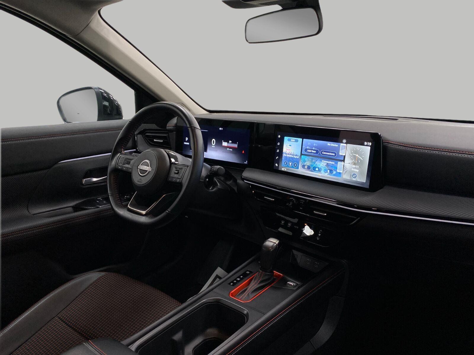 Certified 2025 Nissan Kicks SR AWD/4WD image 15