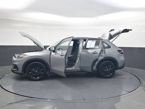 Certified 2024 Honda HR-V Sport image 40