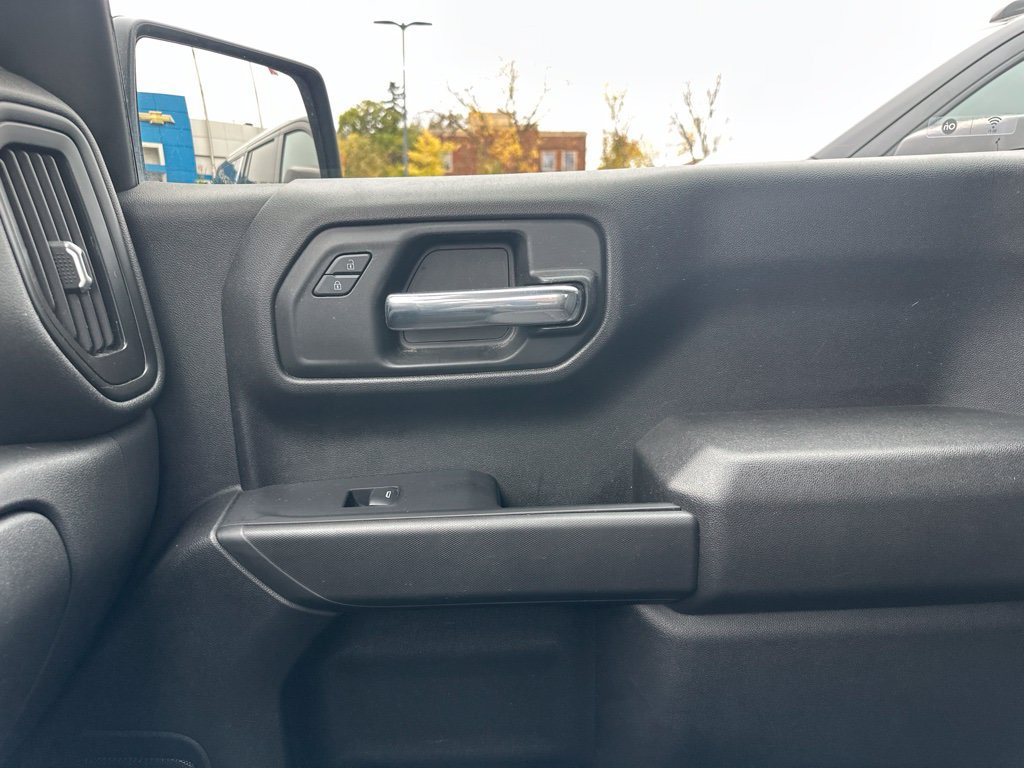 Used 2023 Chevrolet Silverado 1500 Custom w/ LPO, Dark Essentials Package AWD/4WD image 27
