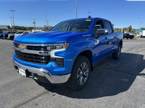 New 2026 Chevrolet Silverado 1500 LT image 3