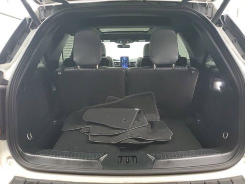 Used 2023 Ford Explorer ST w/ Equipment Group 401A image 8