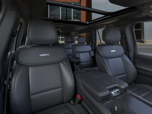 New 2026 Ford Expedition Max Platinum image 10