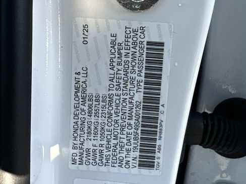 Certified 2025 Acura TLX w/ Technology Package image 31