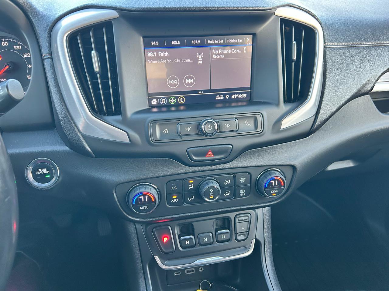 Used 2020 GMC Terrain SLE w/ Driver Convenience Package AWD/4WD image 4