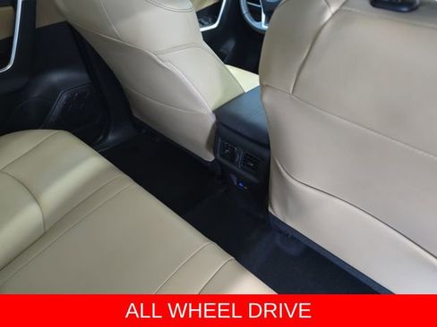 Used 2022 Toyota RAV4 XLE Premium AWD/4WD image 12