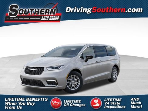 New 2026 Chrysler Pacifica Select image 1