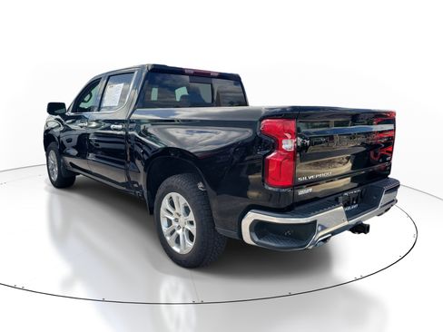 Used 2024 Chevrolet Silverado 1500 LTZ w/ LTZ Convenience Package II AWD/4WD image 6