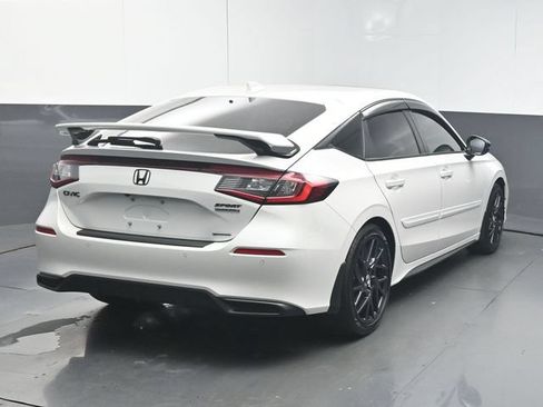 Used 2025 Honda Civic Sport Touring image 7