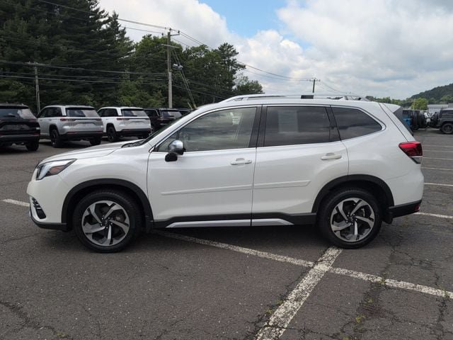 Used 2023 Subaru Forester Touring AWD/4WD image 9