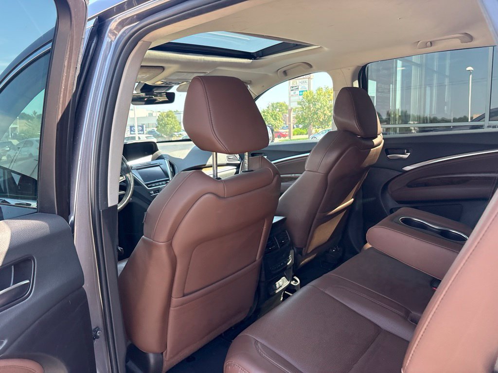Used 2020 Acura MDX w/ Technology Package AWD/4WD image 38