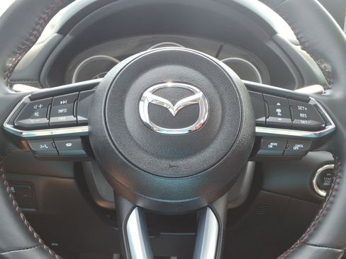 Used 2023 MAZDA CX-5 Carbon Edition image 19