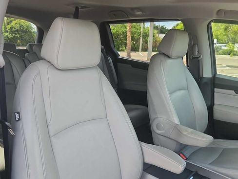 Used 2022 Honda Odyssey EX-L image 27