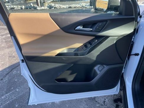 New 2026 Chevrolet Equinox ACTIV w/ Convenience Package III image 16