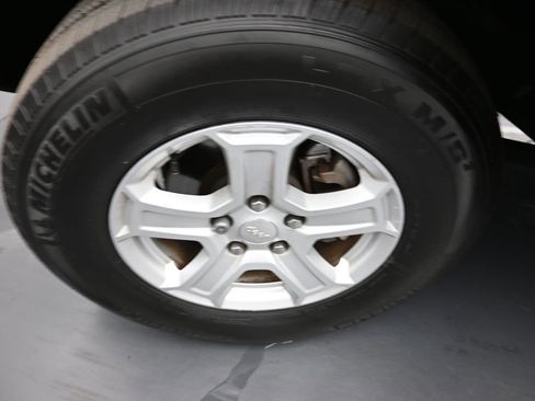 Certified 2022 Jeep Wrangler Unlimited Sport image 19