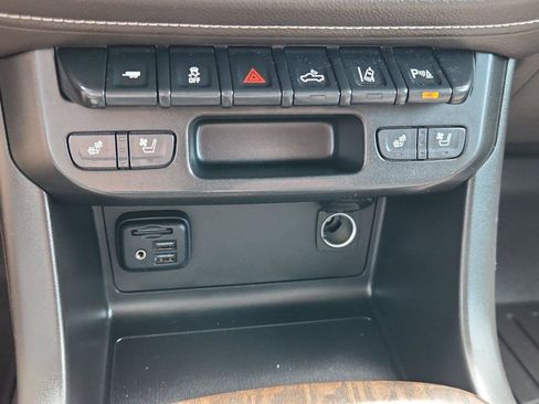 Used 2021 GMC Canyon Denali AWD/4WD image 27