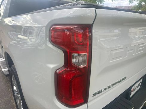 Used 2024 Chevrolet Silverado 1500 LTZ AWD/4WD image 11