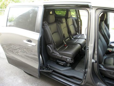 Used 2022 Honda Odyssey EX-L image 27
