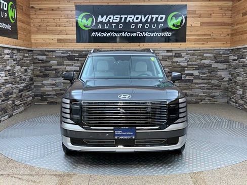 Used 2026 Hyundai Palisade Calligraphy AWD/4WD image 3