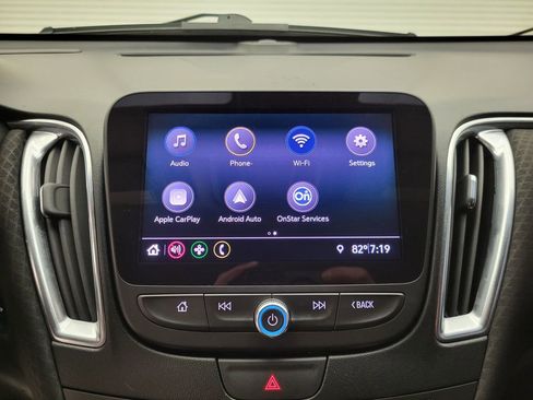 Used 2019 Chevrolet Malibu LT w/ Driver Confidence Package II image 10