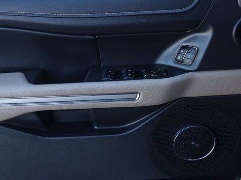 Used 2024 Ford Expedition Max Limited image 24