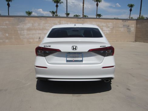 Certified 2024 Honda Civic Sport image 7