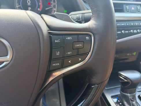 Used 2020 Lexus ES 350 w/ Premium Package FWD image 23