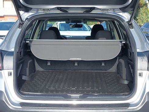 Used 2020 Subaru Outback Premium image 12