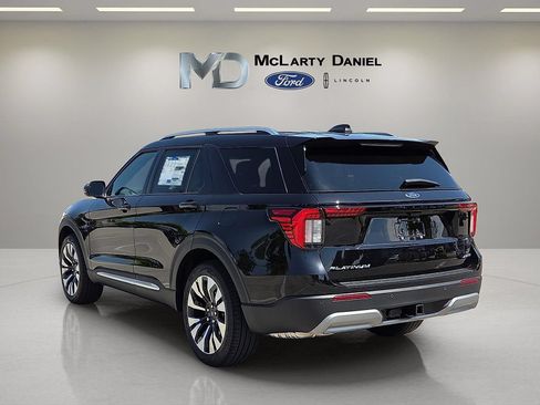 New 2026 Ford Explorer Platinum w/ LUX Leather Package AWD/4WD image 4