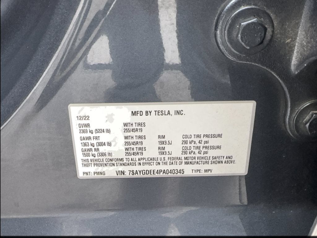 Used 2023 Tesla Model Y Long Range AWD/4WD image 48