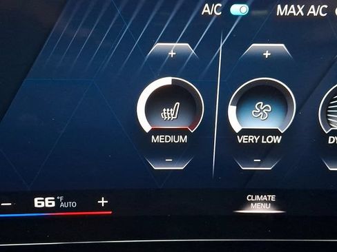 Used 2023 BMW M2 w/ Lighting Package RWD image 28