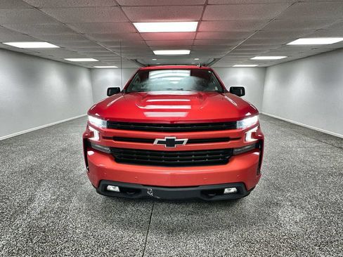 Used 2019 Chevrolet Silverado 1500 RST AWD/4WD image 3
