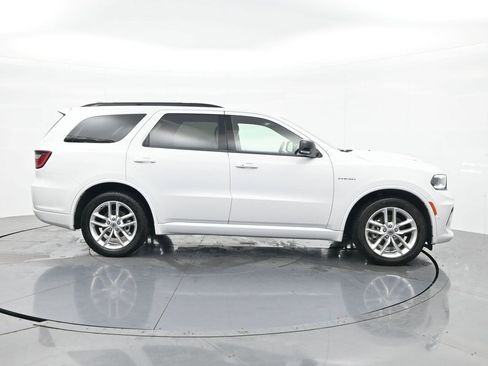 Used 2023 Dodge Durango R/T RWD image 4
