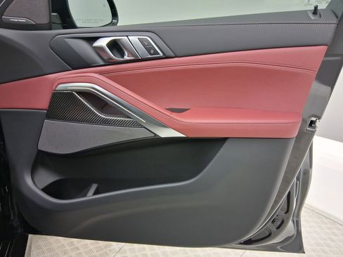 New 2026 BMW X6 M60i w/ Executive Package image 30