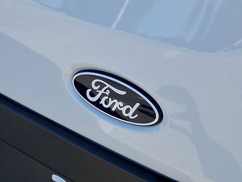 New 2026 Ford Transit 150 Low Roof image 21