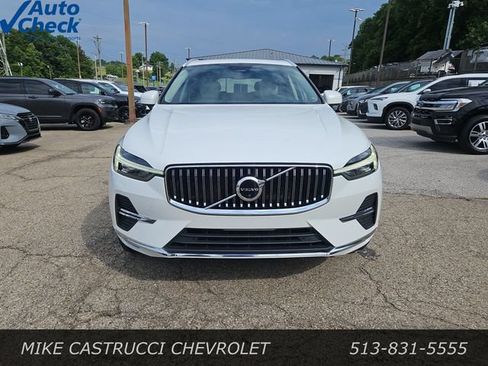 Used 2023 Volvo XC60 B5 Plus AWD/4WD image 8
