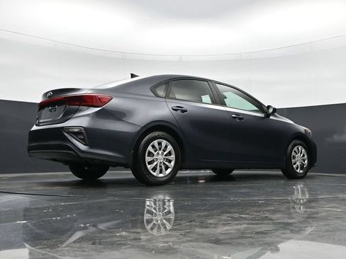 Used 2020 Kia Forte Sedan FWD image 39